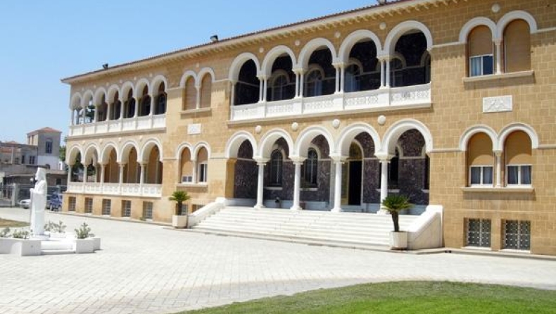 Δυσφορία της Αρχιεπισκοπής για την τοποθέτηση Φίλη