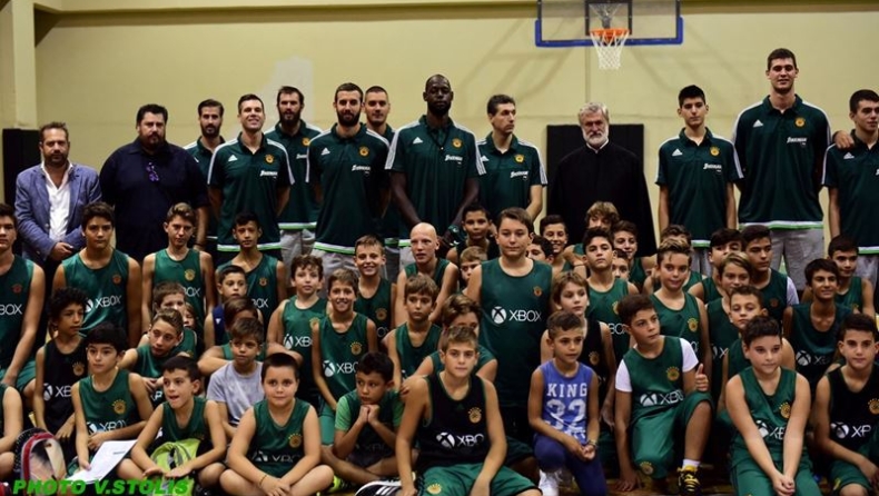 Αγιασμός στις Ακαδημίες του Παναθηναϊκού