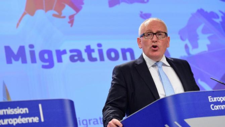 Europe must find a way to tackle refugee crisis without abandoning its values, Timmermans says on Kos
