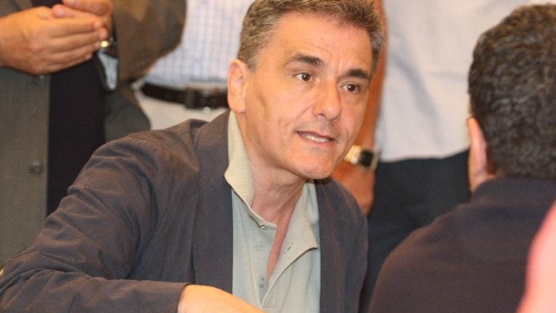 Τσακαλώτος: Επιστροφή στην ανάπτυξη έως το β’ εξάμηνο του 2016