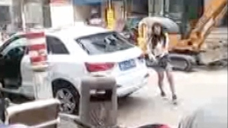 Διέλυσε το δικό της Audi (video)