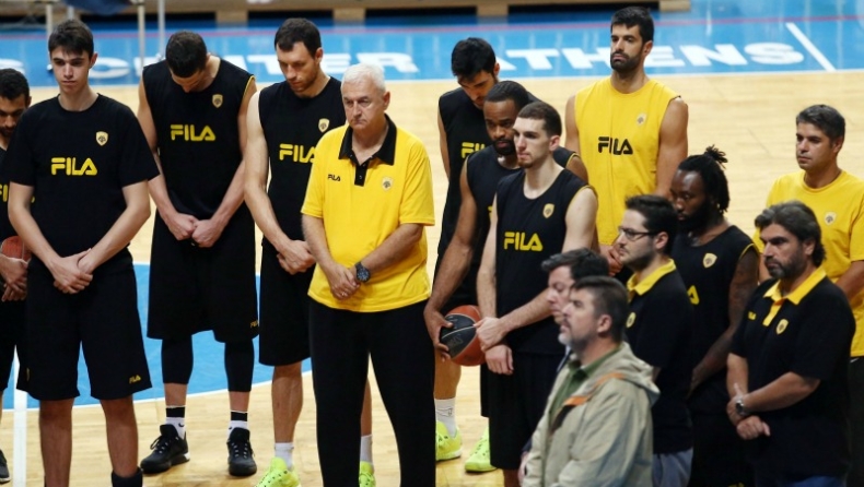 Έγινε ο αγιασμός της ΑΕΚ (pics)
