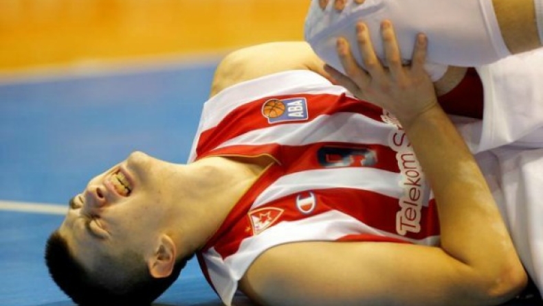 Πλήγμα με Μίτροβιτς... που παραμένει αισιόδοξος (vid)