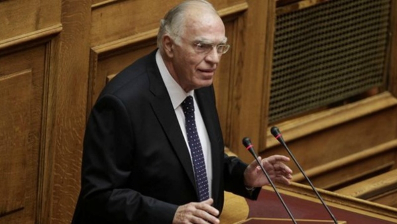Λεβέντης: Οι βουλευτές του ΣΥΡΙΖΑ έχουν 750 συμβούλους – Τι κάνουν, σκάβουν; (vid)