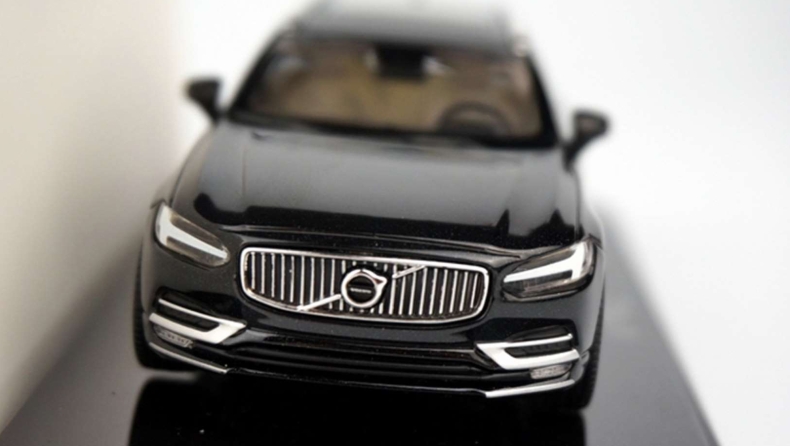To Volvo V90 αποκαλύπτεται