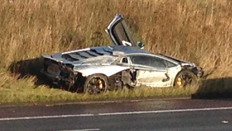 «Λαβώθηκε» Lamborghini 360.000 ευρώ (video)