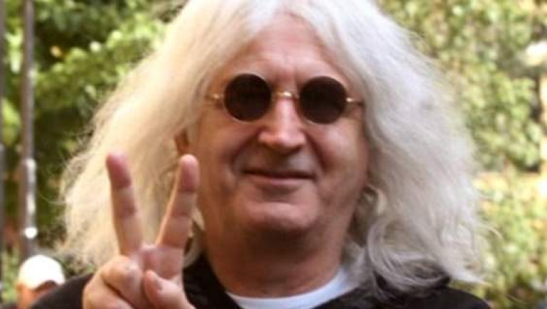 Το νέο τραγούδι... παρατράγουδο του Καρβέλα! (vids)