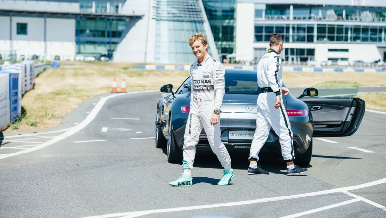 Διασυρμός για τον Ρόσμπεργκ (video)