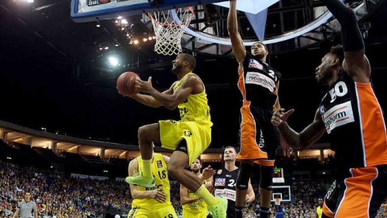 Άλμπα Βερολίνου - Ουλμ 74-54 (vids)