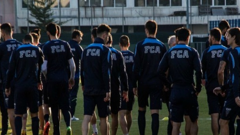 Μπήκαν οι Ούμπιντες, Φυτανίδης