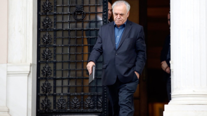 Δραγασάκης: Τέλος τα δάνεια για τις επιχειρήσεις που έχουν χρέη