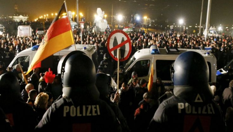 Εκτός ελέγχου το αντιισλαμικό κύμα από το Pegida στη Γερμανία