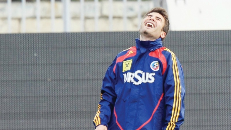 Μούτου: «Έχω προτάσεις από Ελλάδα και Γαλλία»!