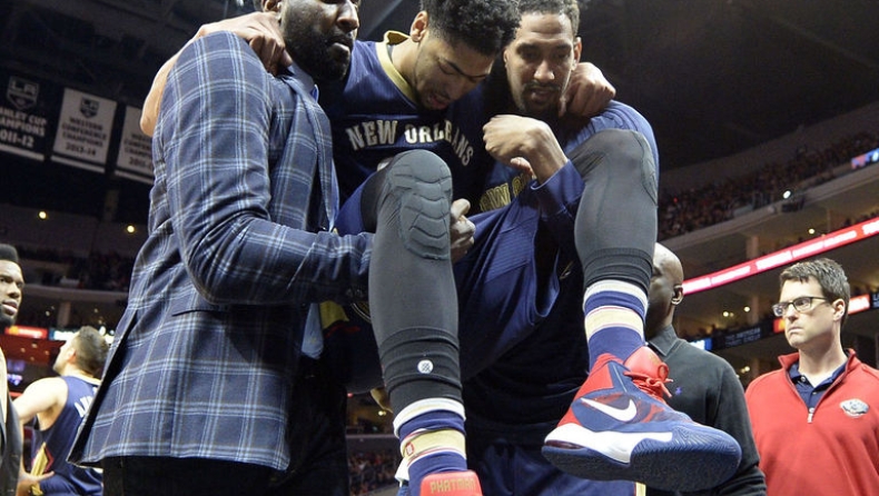 Πρόβλημα στο γόνατο ο Ντέιβις! (vids)