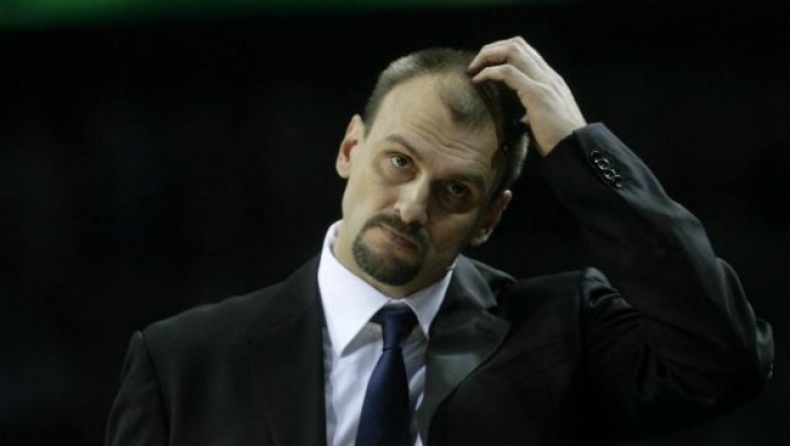 Τάμπακ κι επίσημα στη Μακάμπι