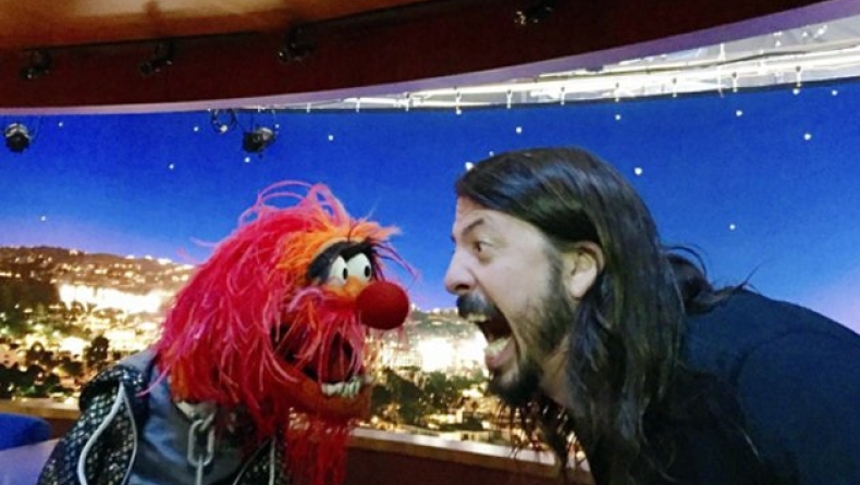 Η μητέρα των μαχών στα ντραμς: Animal εναντίον Ντέιβ Γκρολ (video)