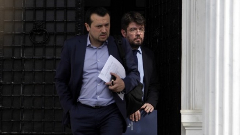 «Νομοθετική πρωτοβουλία εάν η ΝΔ υπονομεύσει τις τηλεοπτικές άδειες»