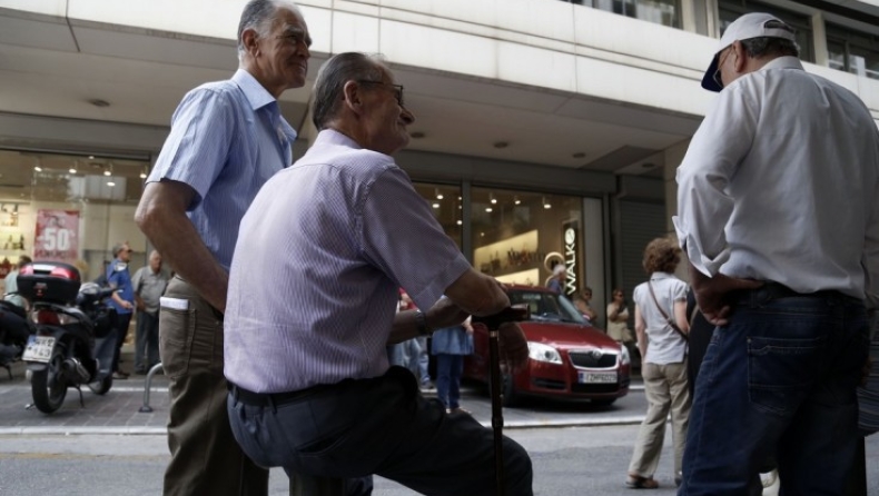 Το σχέδιο για να γλιτώσουν τις μειώσεις οι κύριες συντάξεις