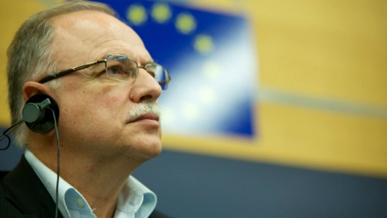 Moscovici sees discussion on Greek debt starting in early 2016