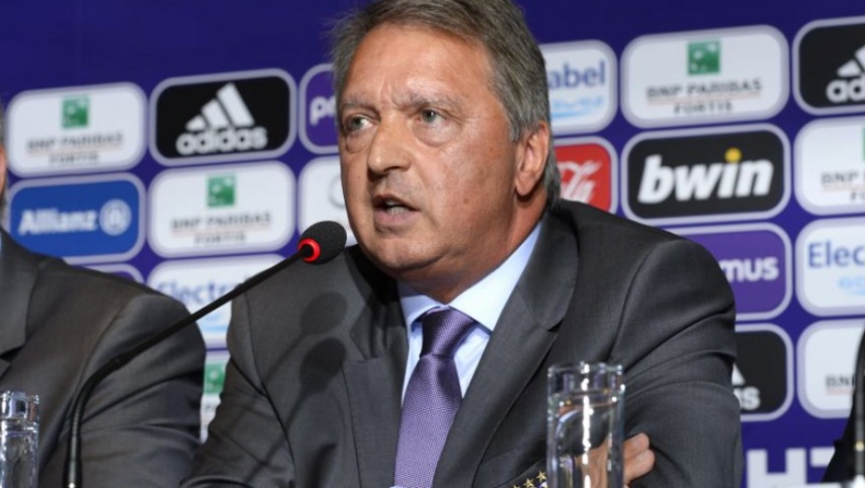 Στηρίζει Χάσι η Άντερλεχτ