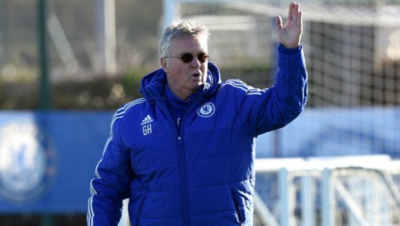 Βλέπει... τετράδα ο Χίντινκ!