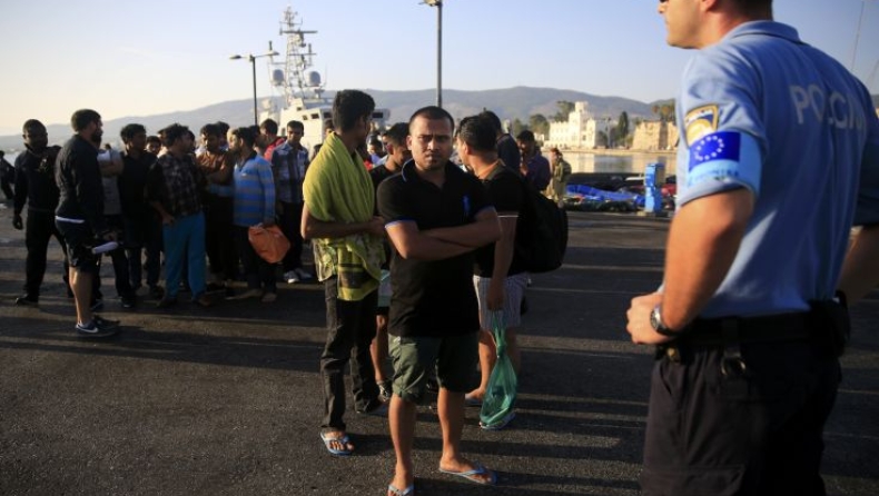 Θύελλα αντιδράσεων για την επαναφορά του «Grexit» από τη Σένγκεν