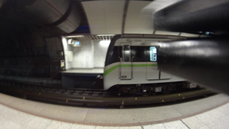 Κάμερες και μέσα στα βαγόνια