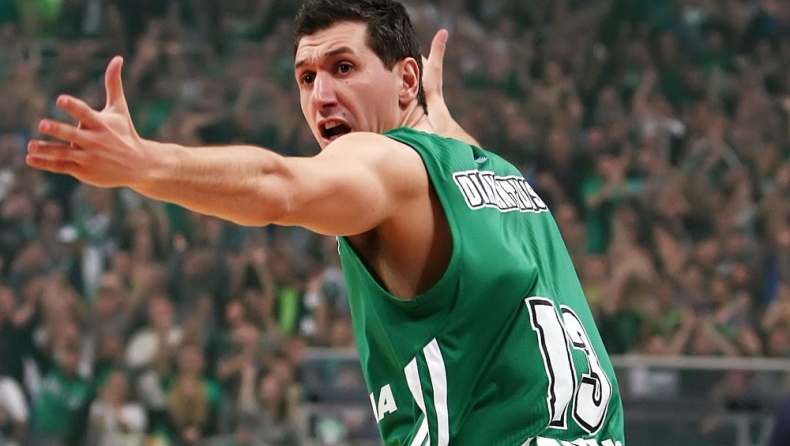 Off για ένα ολόκληρο ημίχρονο ο Διαμαντίδης!