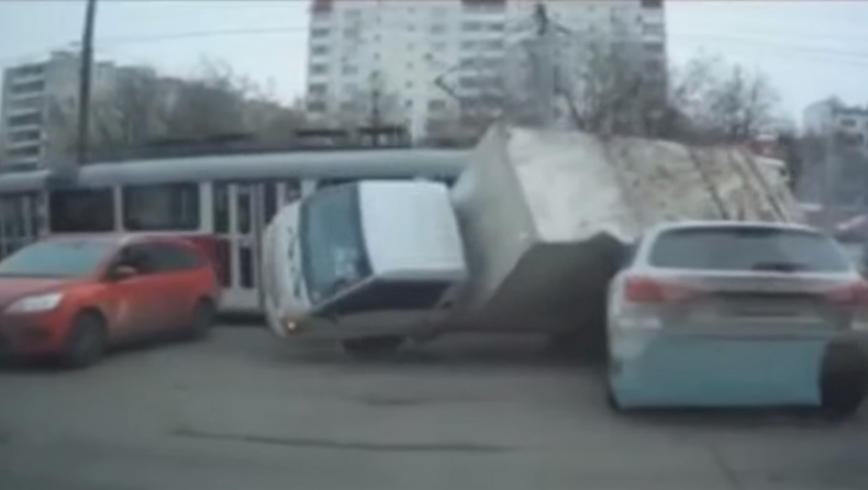 Τυφλοί θα τα κατάφερναν καλύτερα (video)