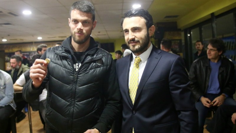 Κοπή πίτας στον Άρη (pics)