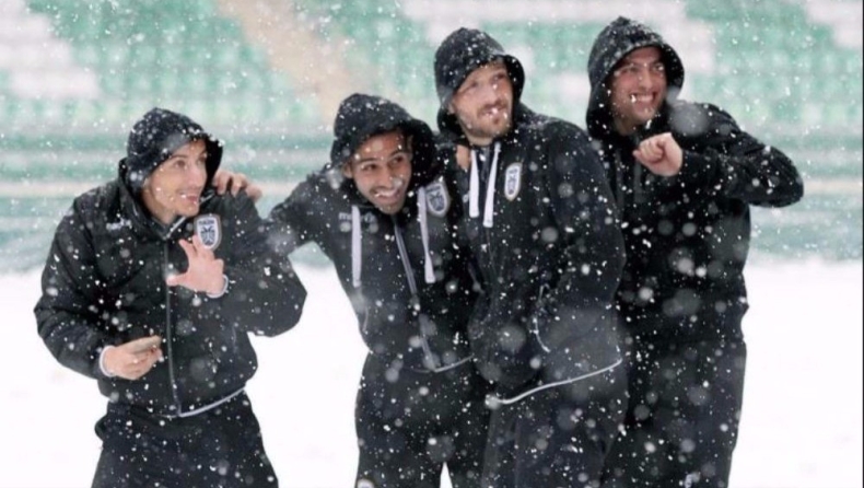 Ο χιονοπόλεμος του ΠΑΟΚ! (vid & pics)