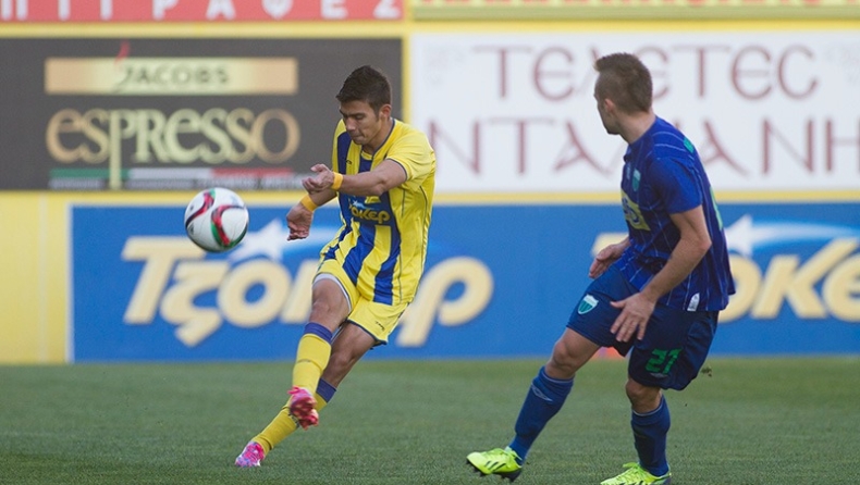 Ντ. Μπεχαράνο: «Πολύ κοντά με Στρόνγκεστ»