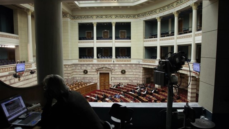 Αντιπαράθεση στη Βουλή προκάλεσε βίντεο από τη συγκέντρωση του ΣΥΡΙΖΑ