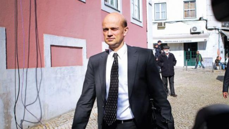 Ρέφερ: Φτιάξτε δίκαιο ασφαλιστικό και εφαρμόστε τα μέτρα