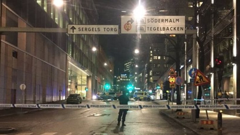 Σουηδία: Ισχυρή έκρηξη σε εμπορικό κέντρο (pic & vid)