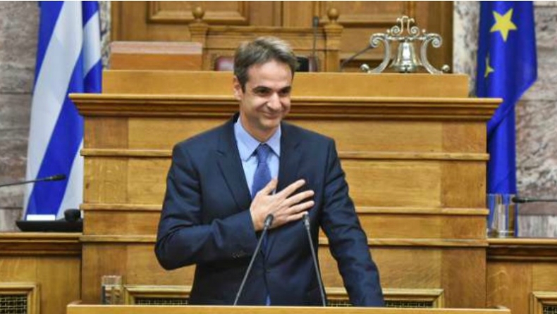 Μητσοτάκης σε βουλευτές: «Ο ΣΥΡΙΖΑ βλάπτει σοβαρά την Ελλάδα» (pics)