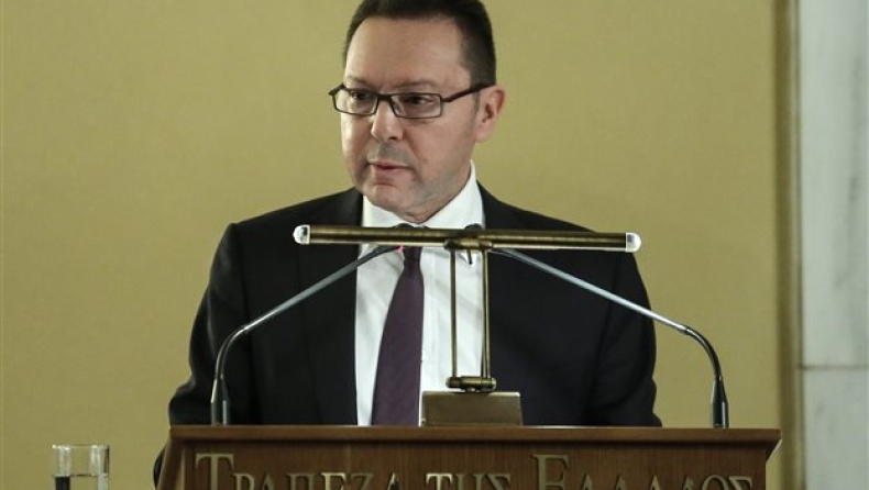 Νέο καμπανάκι από τον διοικητή της ΤτΕ Γ. Στουρνάρα