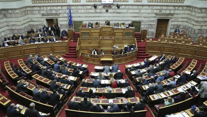 Τηλεοπτικές άδειες: Απορρίφθηκε η ένσταση αντισυνταγματικότητας