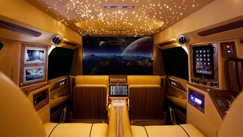 Ένα «πεντάστερο» Cadillac Escalade (video)