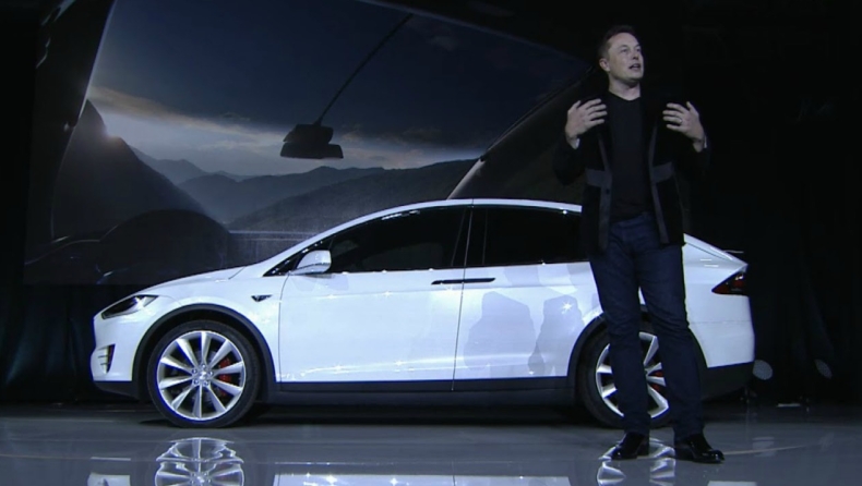 Σκληρό καρύδι ο Μίστερ Tesla