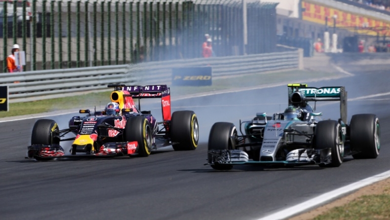 «Δε ζήτησε επίσημα κινητήρες η Red Bull»