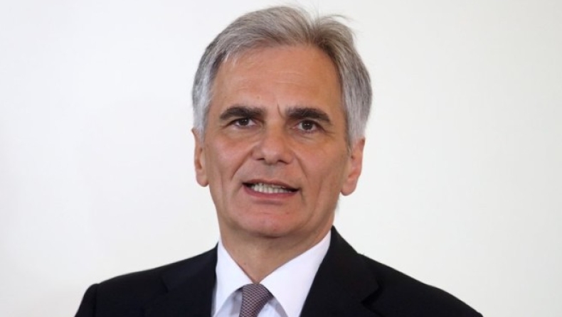 Όριο στον αριθμό των προσφύγων ζητά από τη Μέρκελ η Αυστρία