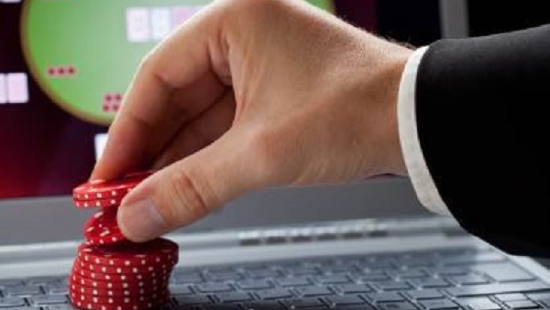 Σαρώνει στο online poker o Σάββας Ομήρου