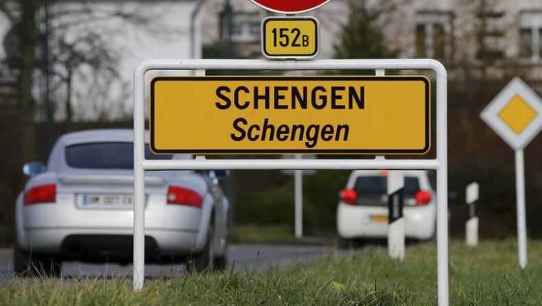 Πληθαίνουν οι φωνές για de facto αναστολή της Σένγκεν