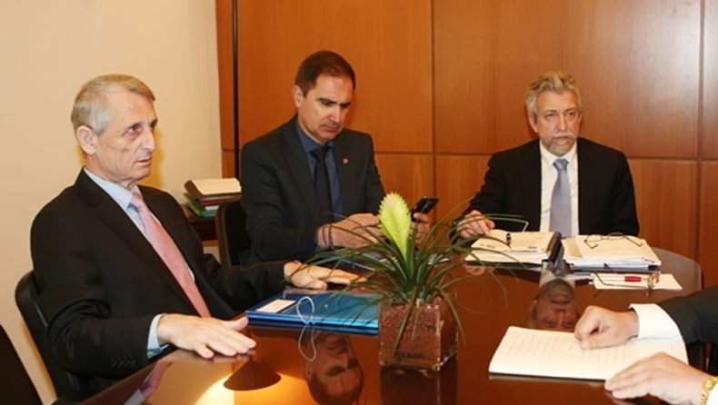 Βάλτε τέλος στα...παιχνίδια!