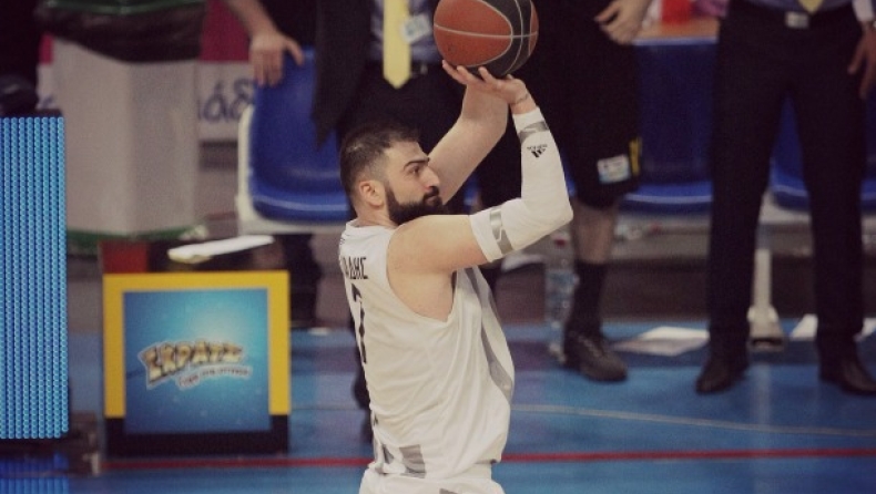 Βασιλειάδης: «Περιμένουμε τον κόσμο, τίποτα δεν τελείωσε!»