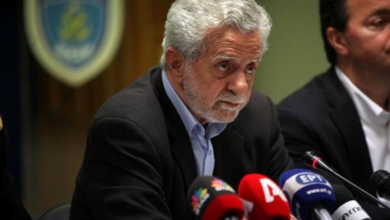 Δρίτσας: Έως το Πάσχα θα έχει σχεδόν αδειάσει το λιμάνι του Πειραιά