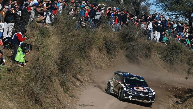 Μικρό προβάδισμα Λάτβαλα και μάχη