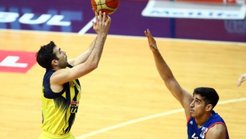 Φενέρμπαχτσε - Αναντολού Εφές 73-69