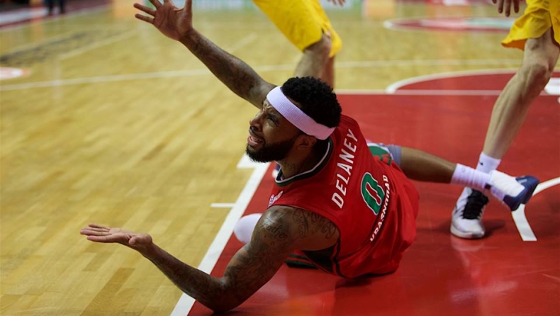 Φοβερό καλάθι από τον Ντιλέινι (vid)